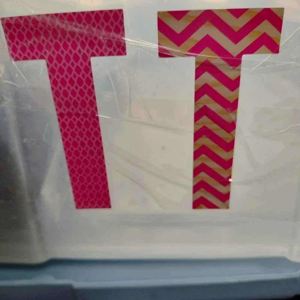Tie Rack red measurements charleston